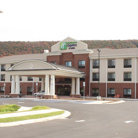 Holiday Inn Express & Suites Cumberland - La Vale By Ihg Экстерьер фото
