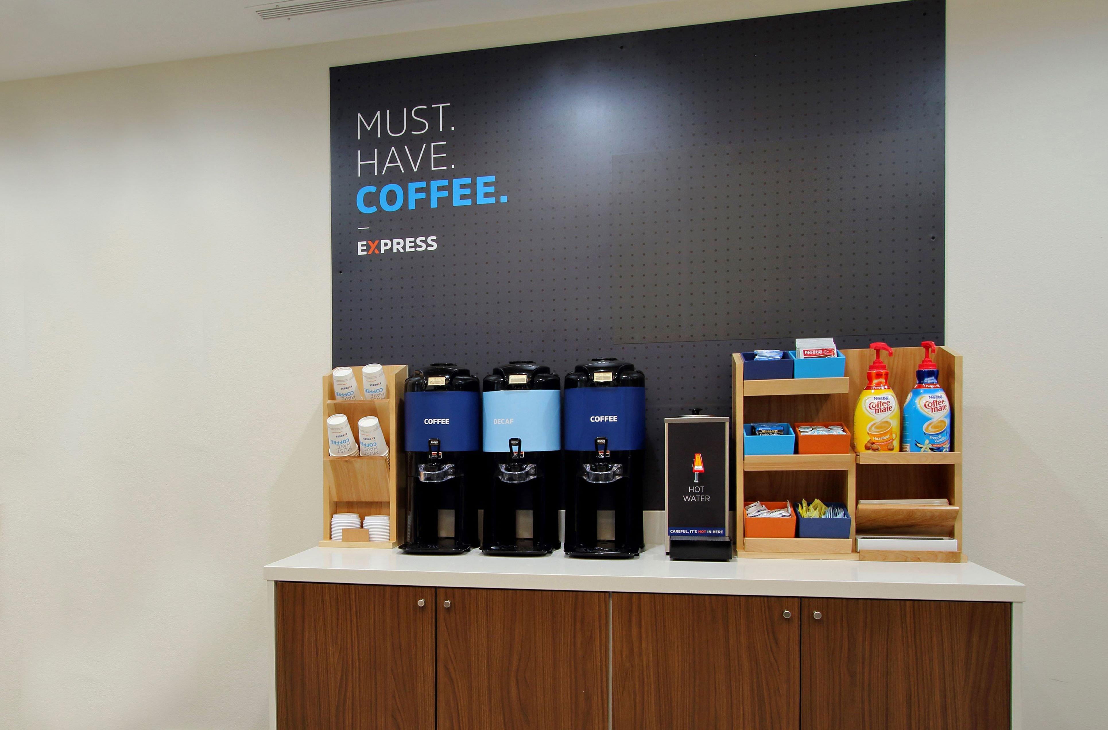 Holiday Inn Express & Suites Cumberland - La Vale By Ihg Экстерьер фото